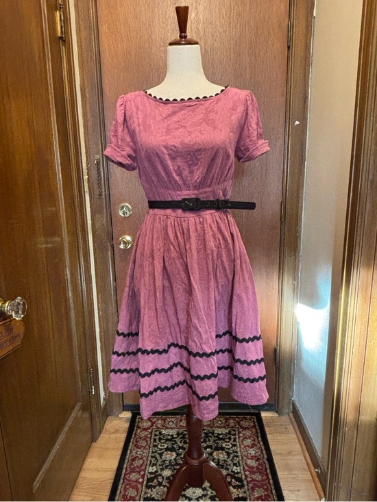 Unique Vintage Dresses & Skirts - Unique Vintage Dusty Pink Midi Dress with Black Trim